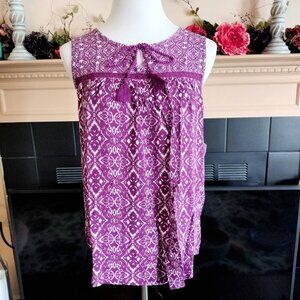 Indigo GNW Purple Boho Print Top M Crochet Detail Sleeveless Woven Tassels